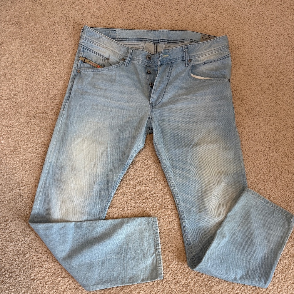 Diesel “Belther” Light Blue Jeans Slim Tapered 33x30
